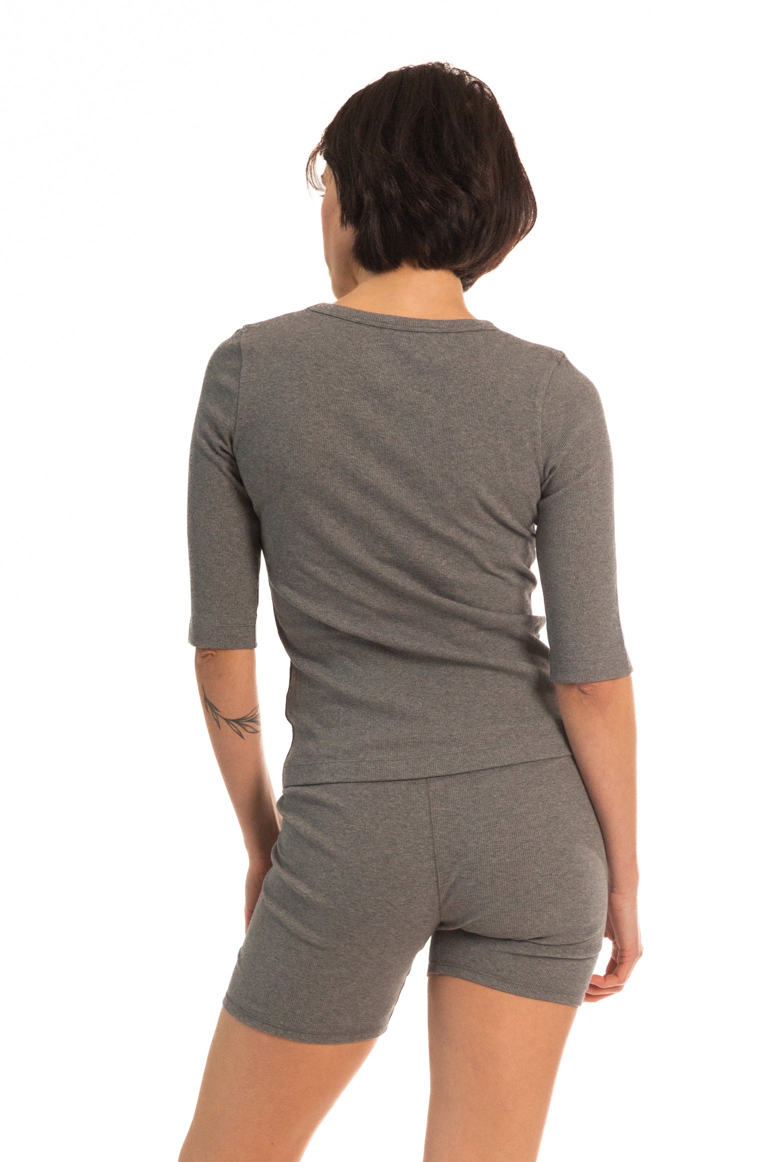 Akari Crew Neck | USA