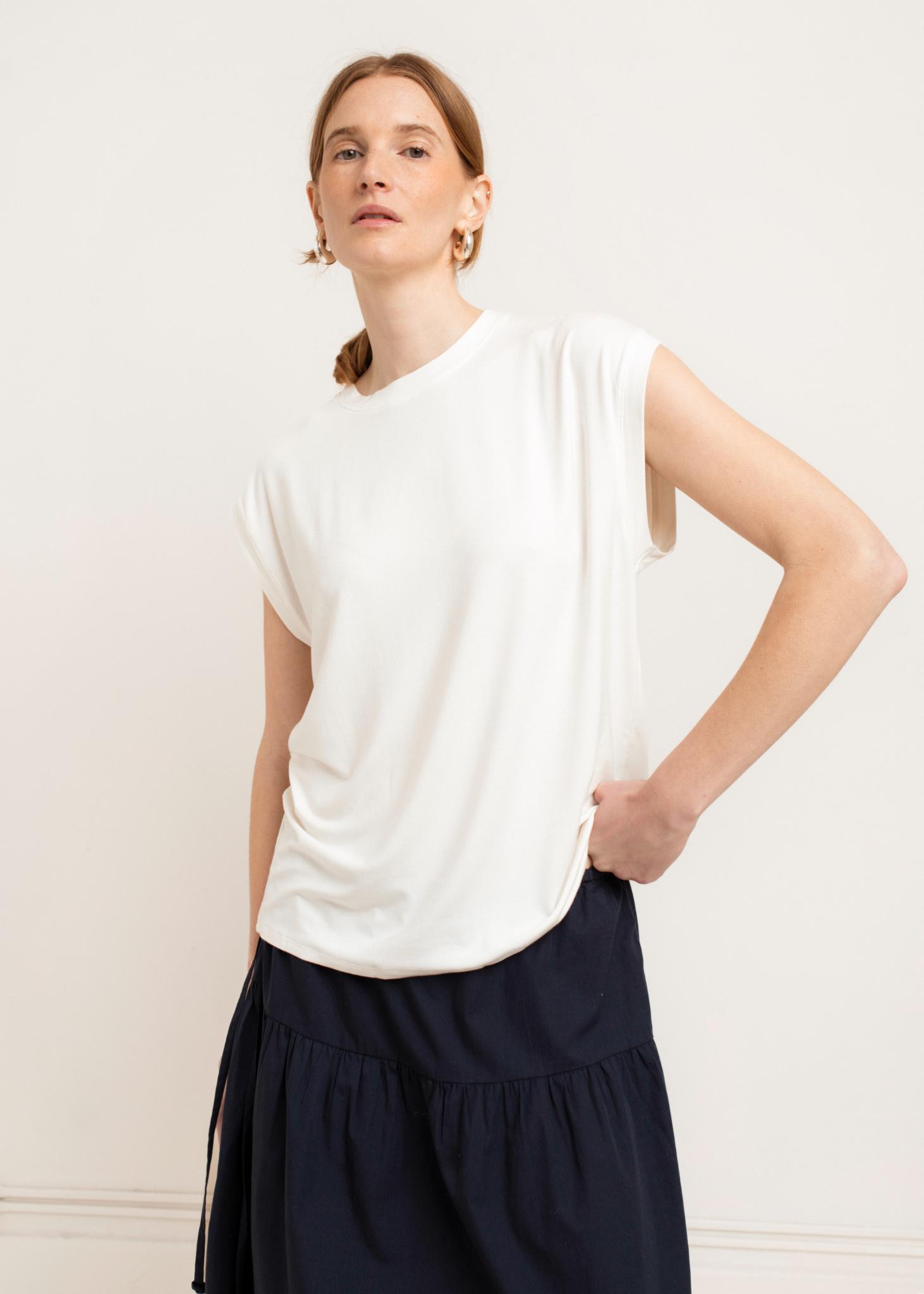 Tilda Sleeveless Shirt | USA
