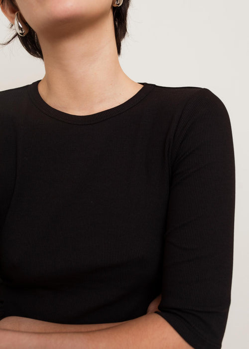 Akari Crew Neck | USA