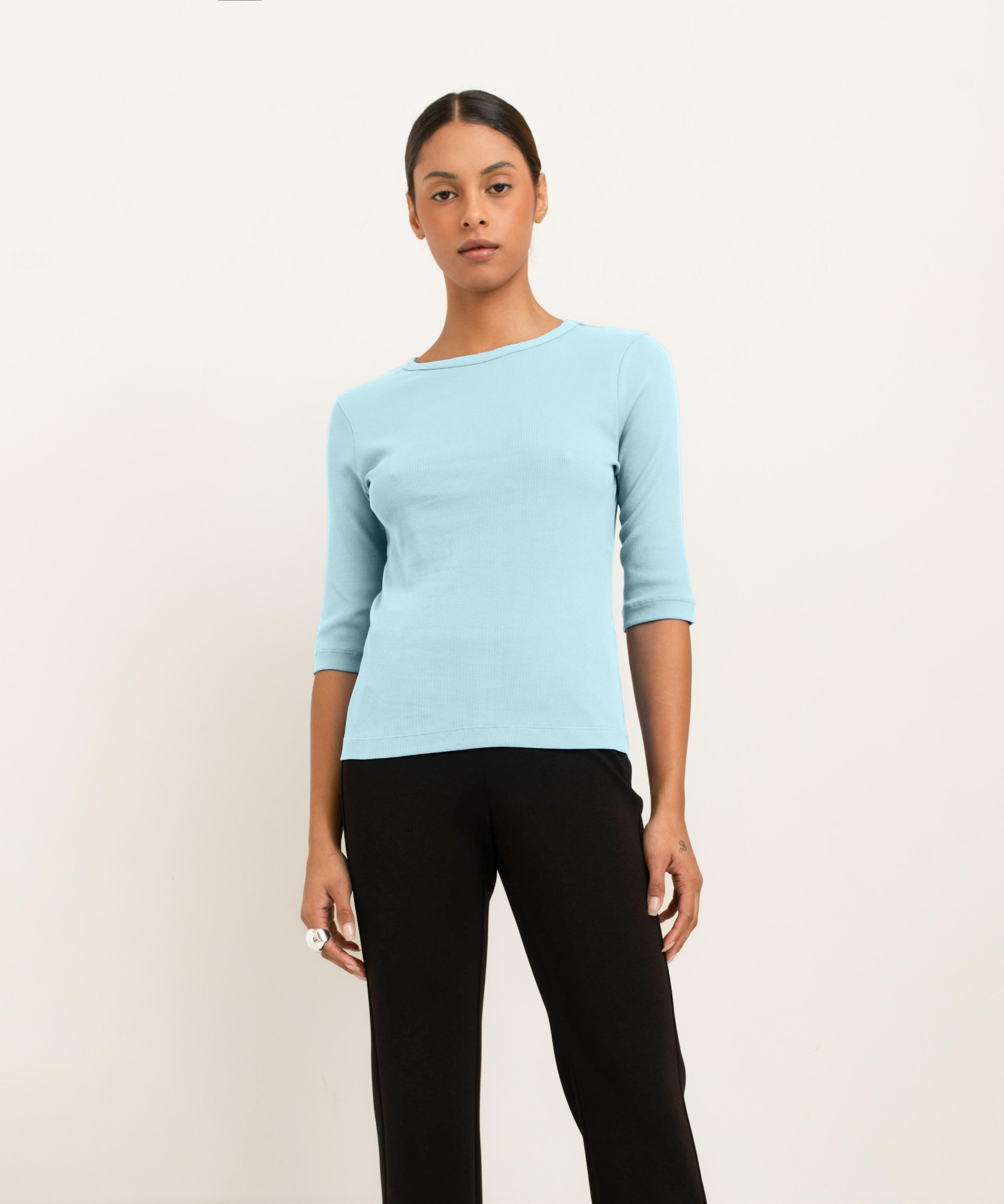 Akari Crew Neck | USA