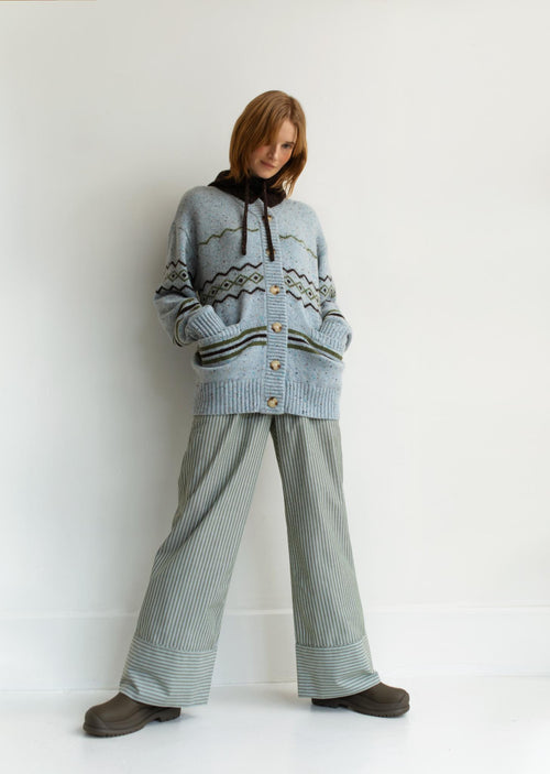 Adrien Cardigan | USA